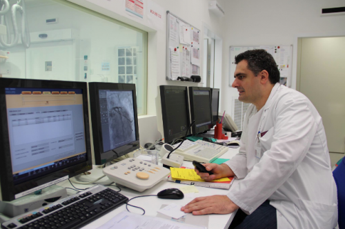 Kardiologu Florim Cuculi u bashkohet profesorëve të Universitetit të Bazelit
