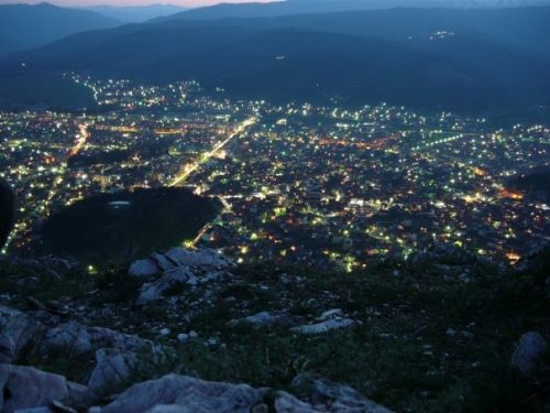 Një pjesë e madhe e Kërçovës sot pa energji elektrike