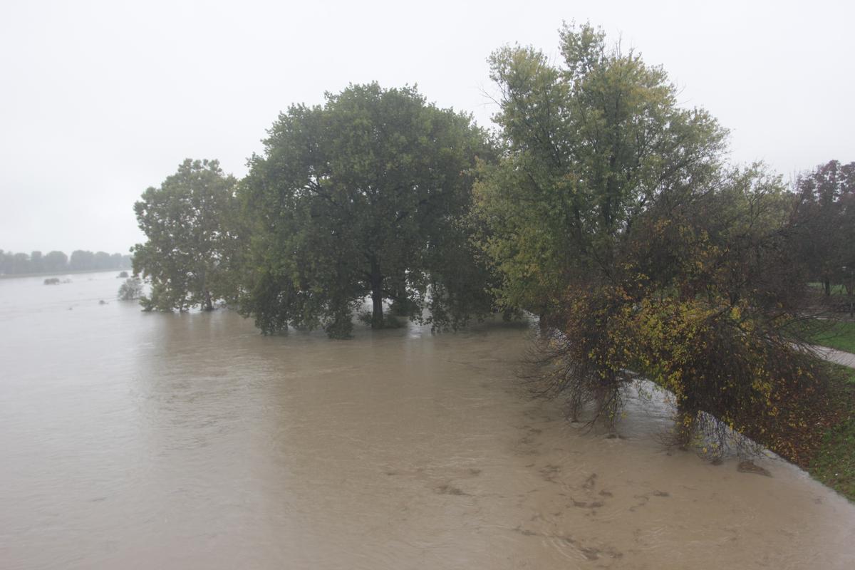 Përmbytje sot në Shqipëri (VIDEO)