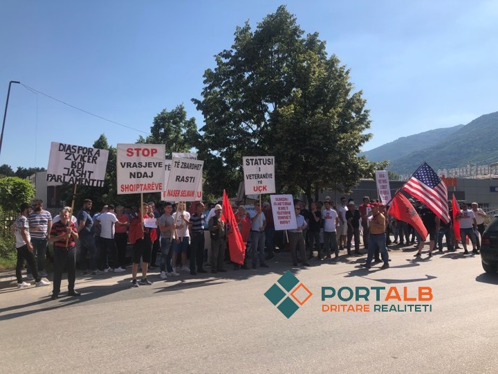 Vëllau i El Chekës paralajmëroi protestë të premten, Lëvizja Besa i është bashkëngjitur