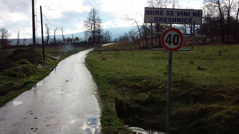 Fshatrat Greshnicë dhe Leshshnicë dhe folklori burimorë nga Vehbi Haziri