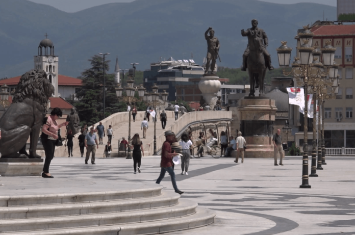 Maqedonia ndoshta ka humbur çerekun e popullatës ! (VIDEO)