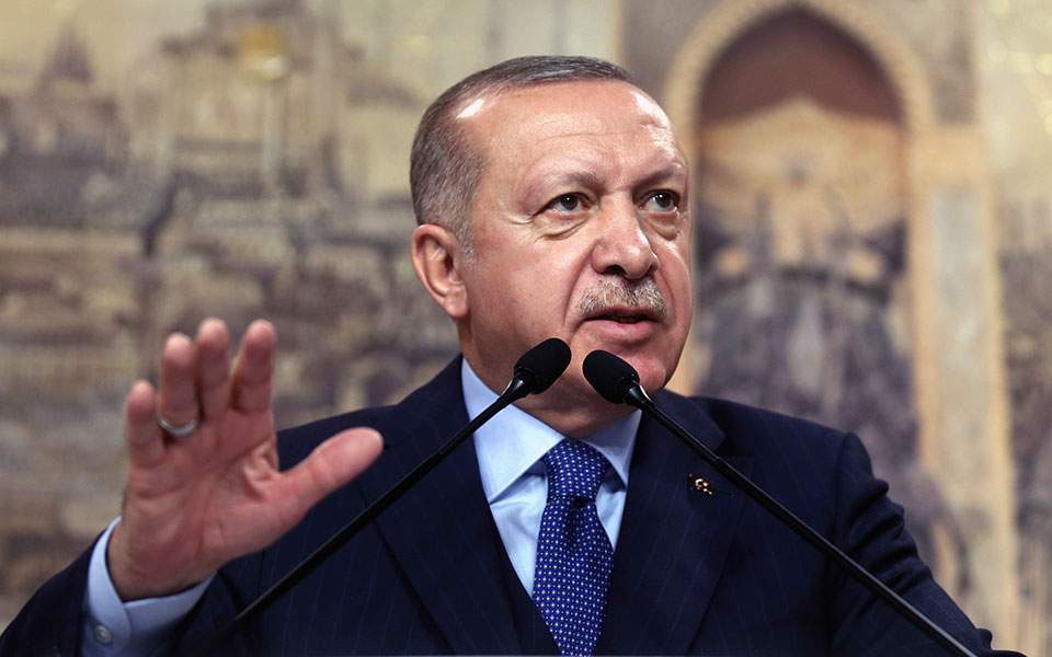 Erdogan: Së shpejti miliona emigrantë do të kalojnë në Evropë