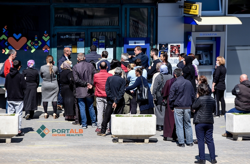 Qeveria me rregulla të reja për marrjen e pensioneve në muajin prill