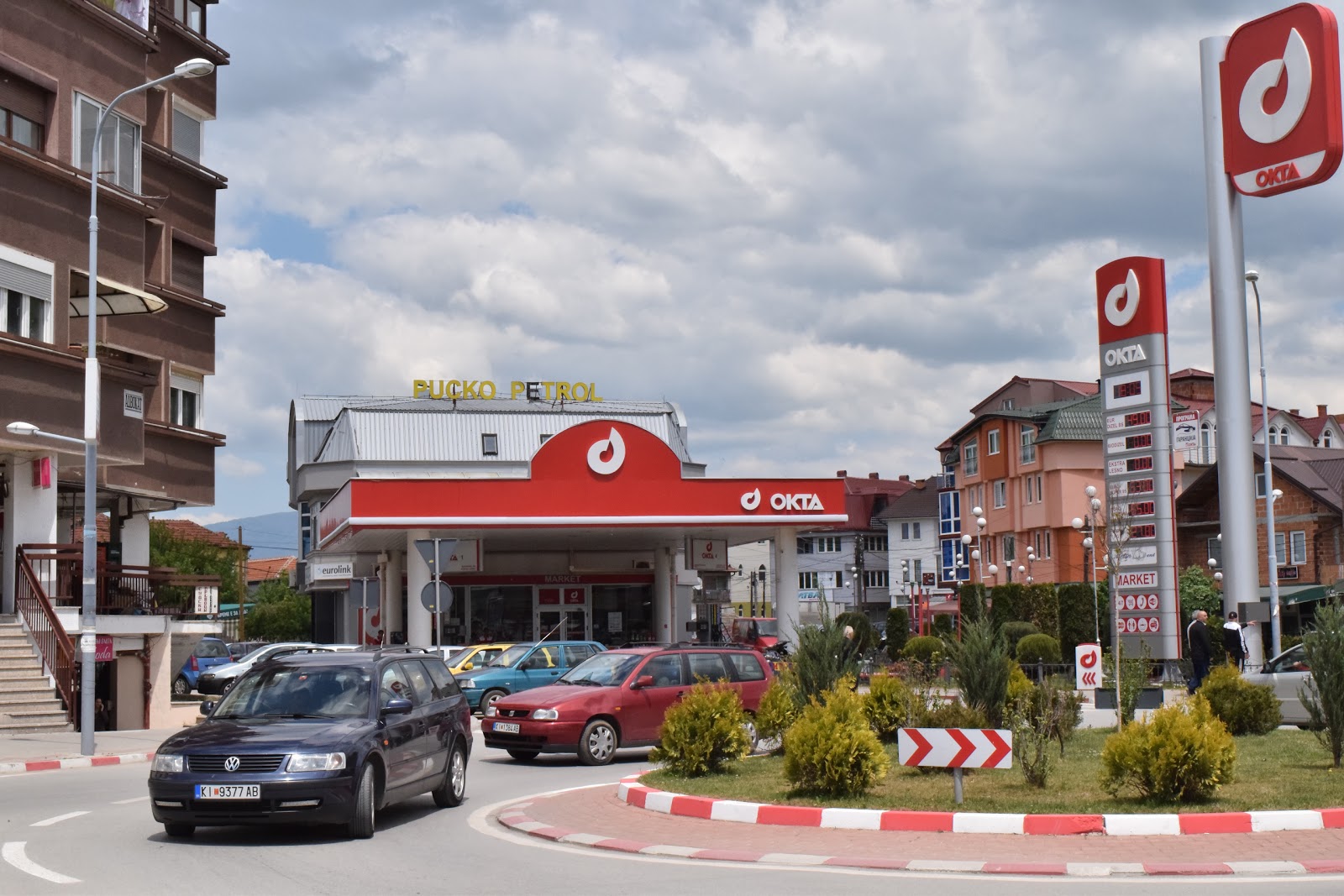 “Pucko Petrol” fiton tenderët, 560 mijë euro nga komuna e Gostivarit dhe 227 mijë euro nga Kërçova..