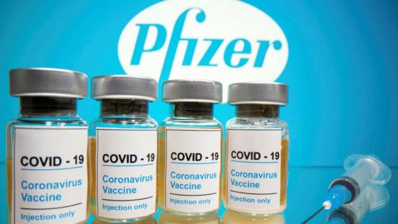 Pfizer: Mund të nevojitet një dozë e katërt kundër Omicron..