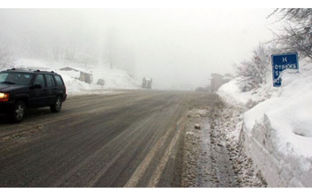 Bora rëndon komunikacionin Kërçovë - Gostivar..