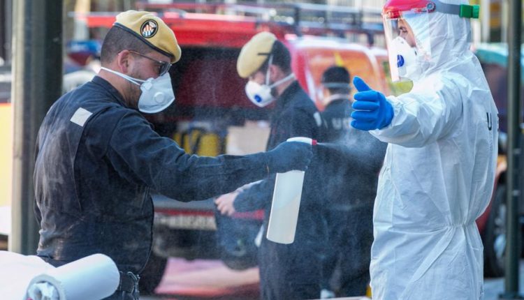 Shpërthen një sëmundje e panjohur në Indi, pacientëve u bie të fikët ose pësojnë sulme