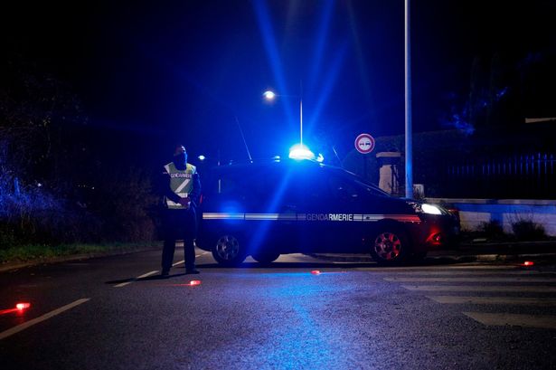 Qëllohen për vdekje tre policë në Francë..