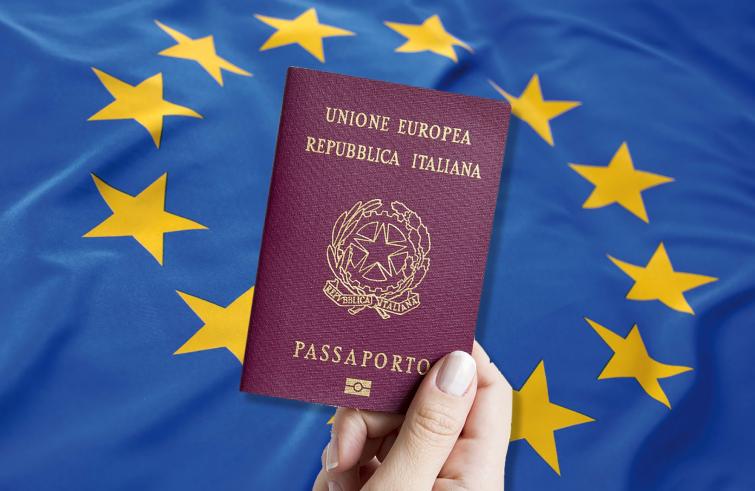 Miratohet ligji i ri, si mund ta merrni pasaportën italiane..