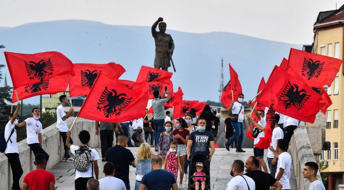 Thirrje popullit shqiptar në RMV – nga Prof.Dr. Arbër Çeliku