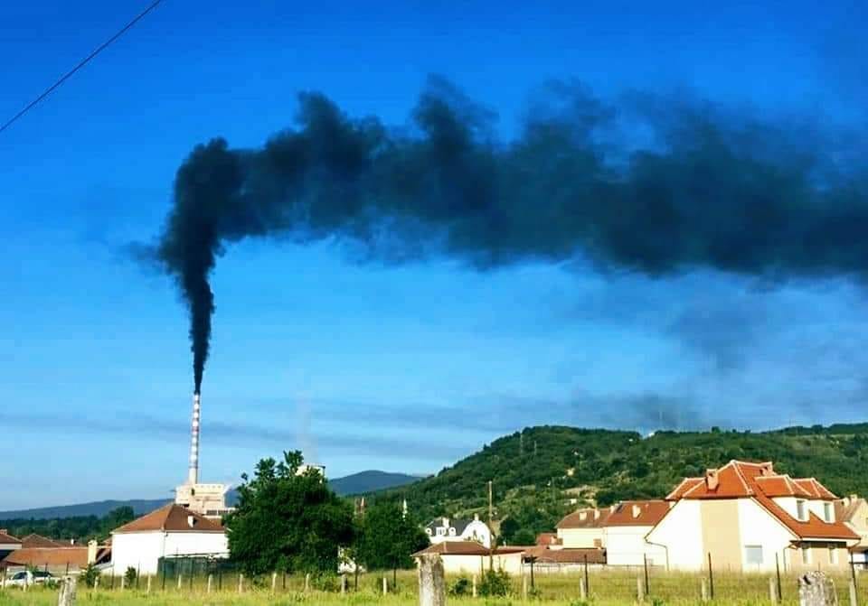 Në Kërçovë hynë në fuqi masat mbrojtëse për shkak të nivelit alarmant të ndotjes..!