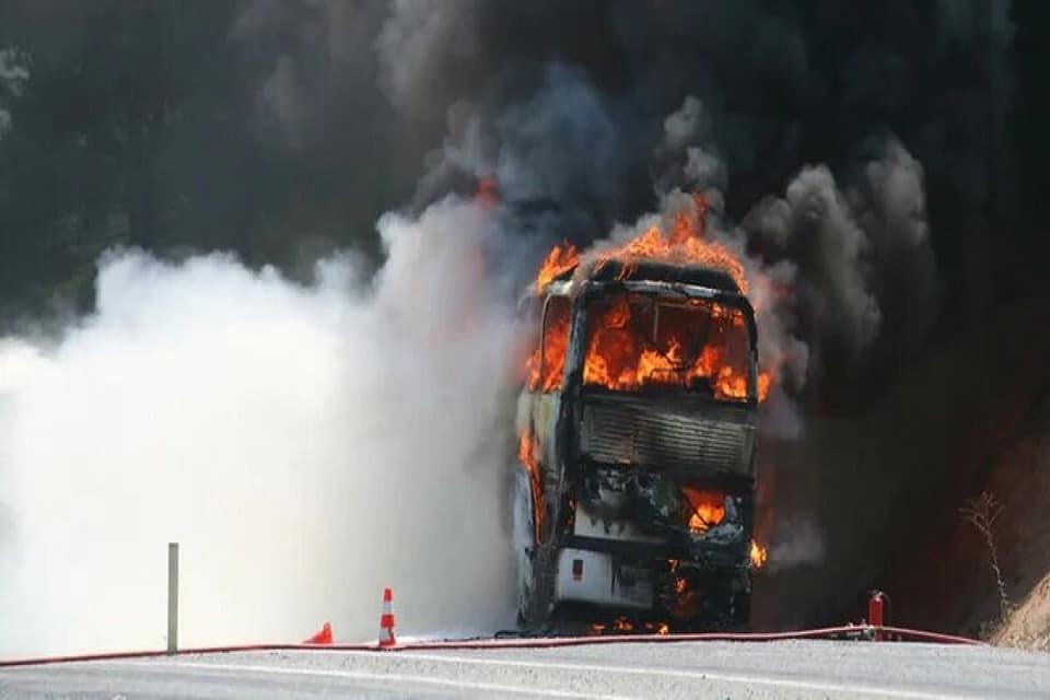 Autobusi i “Besa Trans” nuk është në bazën e të dhënave të Ministrisë..