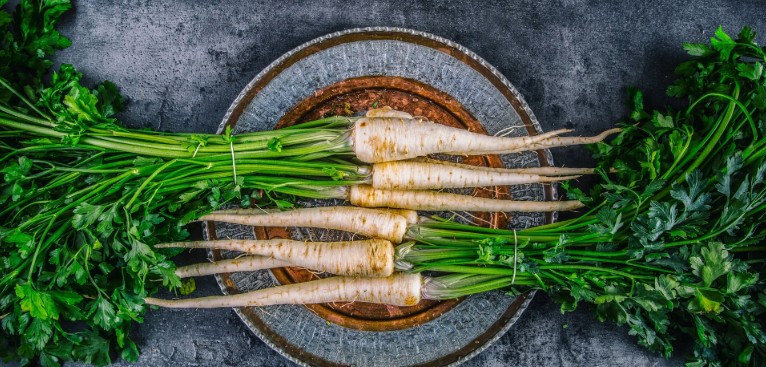 Sa prej jush e njohin pastinakun..? Ndihmon shumë për mëlçinë dhe zemrën..