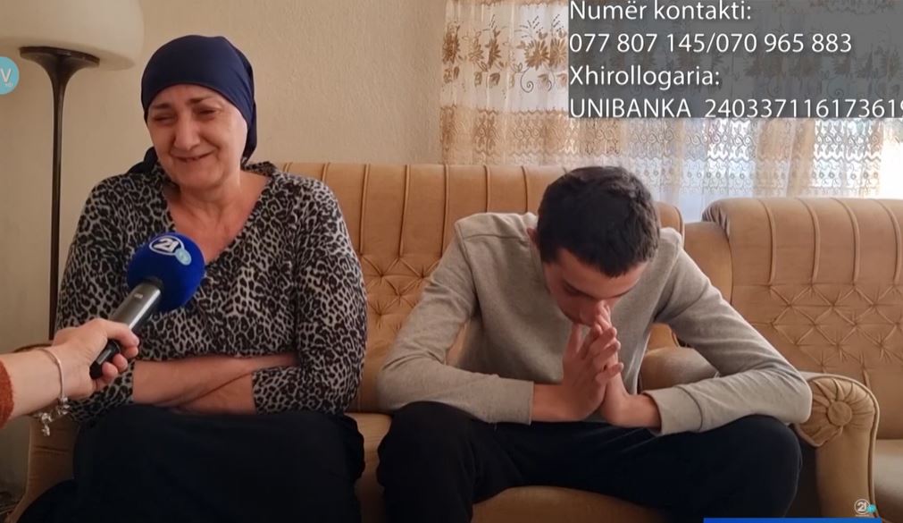 Kërçovë: Nënë e bir kanë mbetur rrugëve.. (VIDEO)