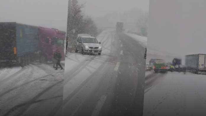 Disa aksidente në rrugët e Maqedonisë shkaku borës..