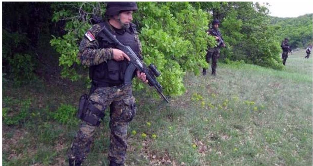 Çfarë ndodhi? Policia serbe zbarkon në Bujanoc, bastisje në banesat e shqiptarëve..