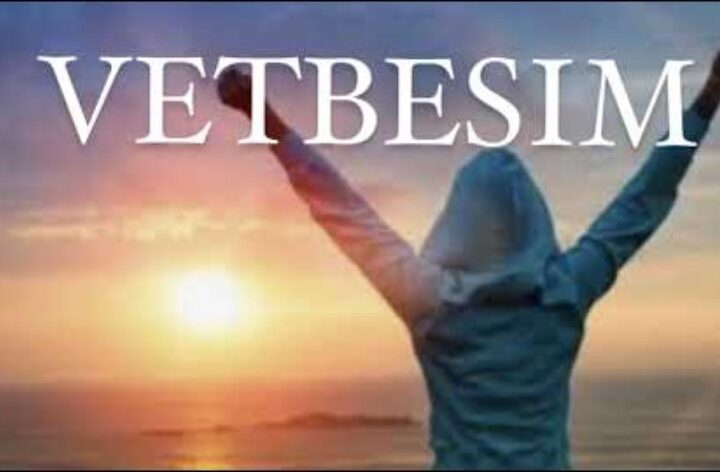 LEXOJE: Vetëbesimi i lartë të ndihmon të kesh sukses në jetë..