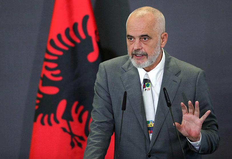 Operohet Edi Rama, kryeministri i Shqipërisë ! Probleme me shëndetin..