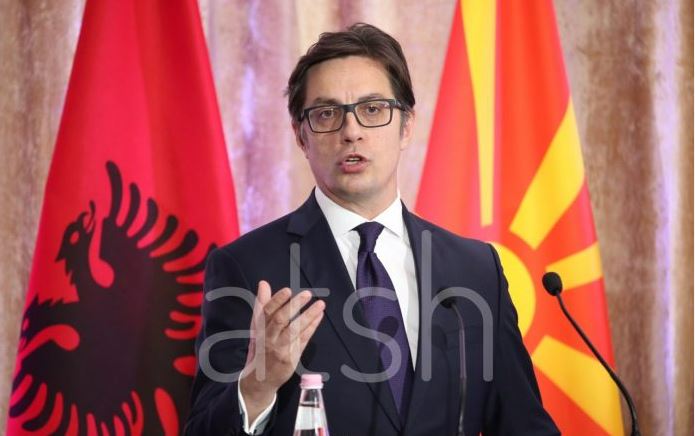 Pendarovski shqetësohet për rënien e interesit për BE-në në rajon, dhe në Maqedoni..!