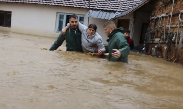 Vërshime në Kosovë situata alaramente..(VIDEO)