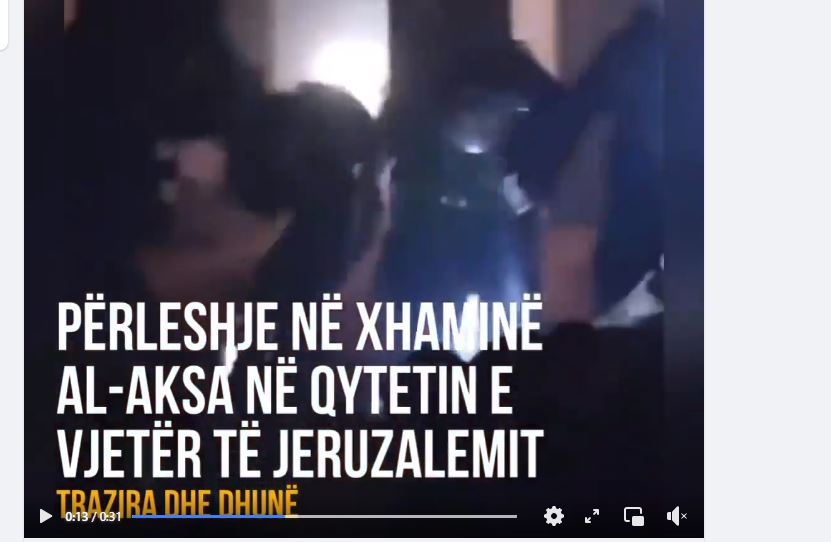 Policia izraelite 🇮🇱u përlesh me palestinezët 🇵🇸brenda xhamisë al-Aksa..(VIDEO)