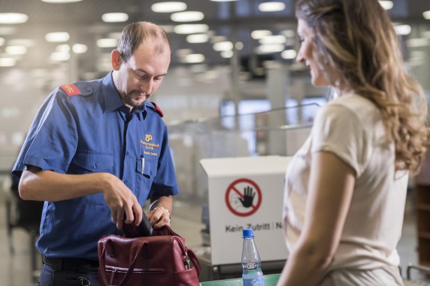 Përsëri pritje të gjata në aeroportin e Cyrihut..