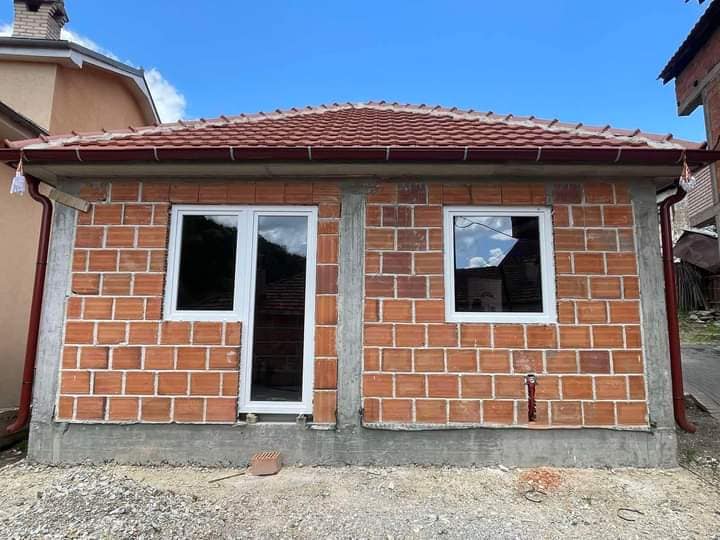 Kërçovë: Shtëpit për skamorët drejt përfundimit (FOTO)