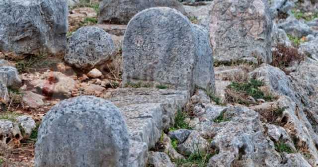 Historia e varrit më të famshëm e më të fshehtë në Gadishullin Ilirik..!