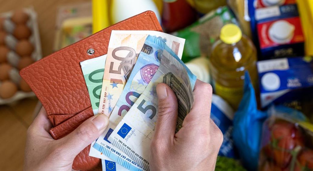 Për ushqim në Maqedoni në muaj ju duhen afer 1 mijë euro..! (VIDEO)