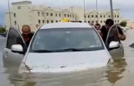 Përmbytjet apokaliptike në tre vende arabe! Ka dhe të vdekur..! (VIDEO)