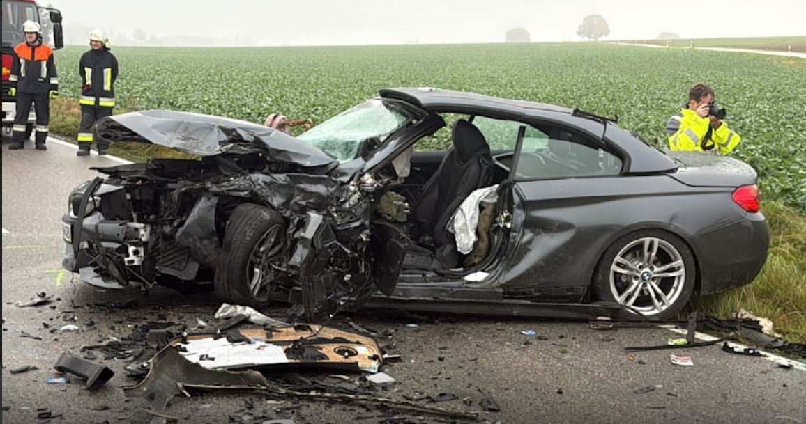 Gjermani: Aksidenti brutal ia merr jetën shoferes së BMW-së..!