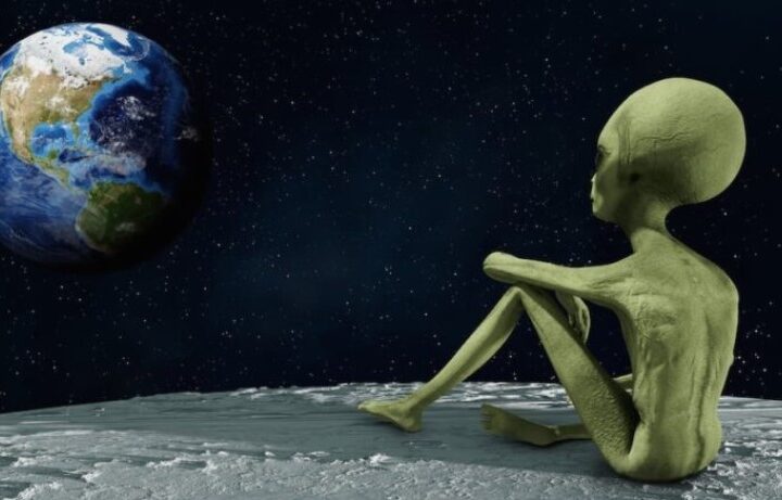 A do të mbërrijnë në tokë Alienët deri në janar 2025..!?