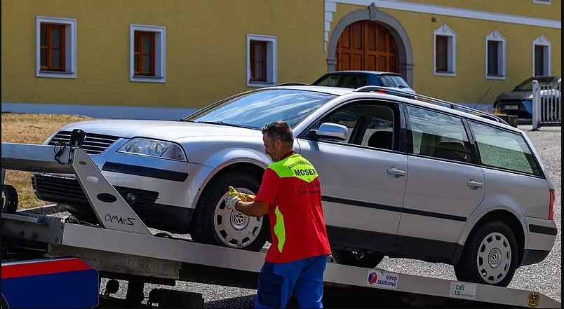 Qytetari nga vozit tri herë më shpejt sesa lejohej, i konfiskohet vetura e prindit !