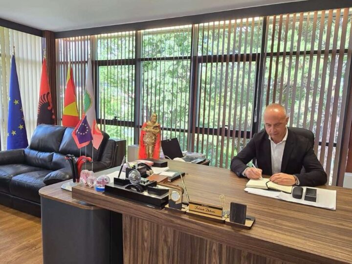 Kryetari Fatmir Dehari uron vitin e ri