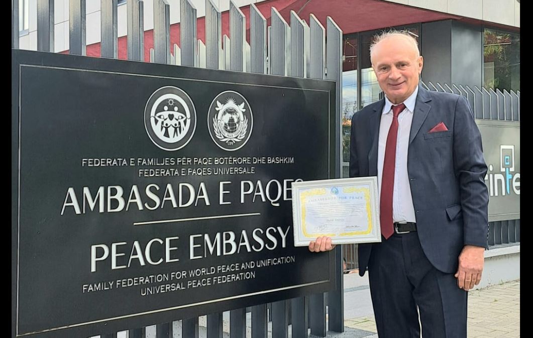 Urime: Kërçovari Prof. dr. Sadik Emroja shpallet Ambasador për Paqe