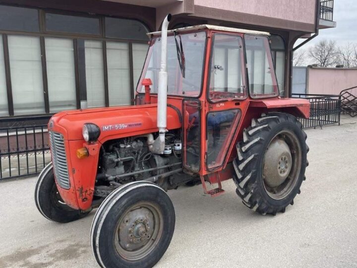 Nisja nga Zajazi me Traktor apo me Makina drejt tendave ?!