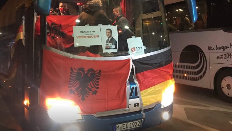 VV organizon autobusë falas për mërgatën në ditën e zgjedhjeve..(FOTO)