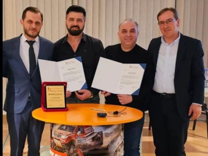 Mirë se erdhe në gjirin e vëllezërve të tu !