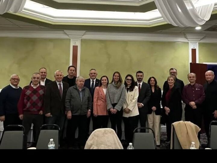 Diaspora Shqiptare në Illinois takim  me Zëvendës Shefen e Misionit të SHBA për të Drejtat dhe Zhvillimin në Maqedoninë e Veriut