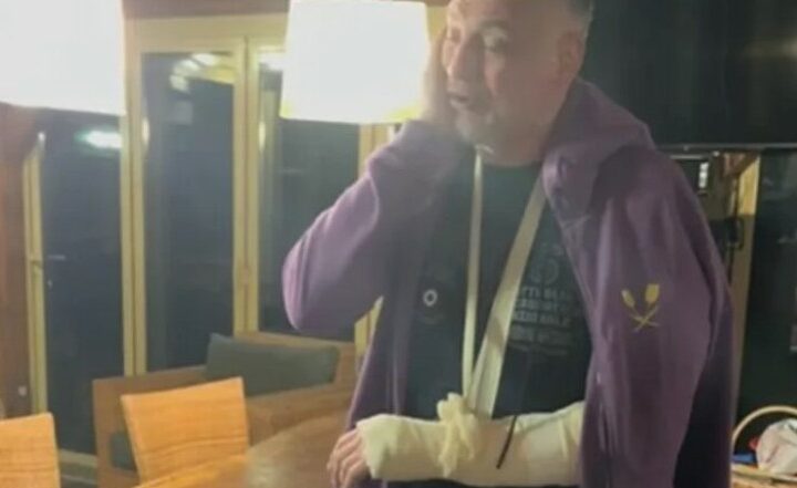 Rrihet politikani serb! Publikon video duke qarë teksa tregon ngjarjen…(VIDEO)