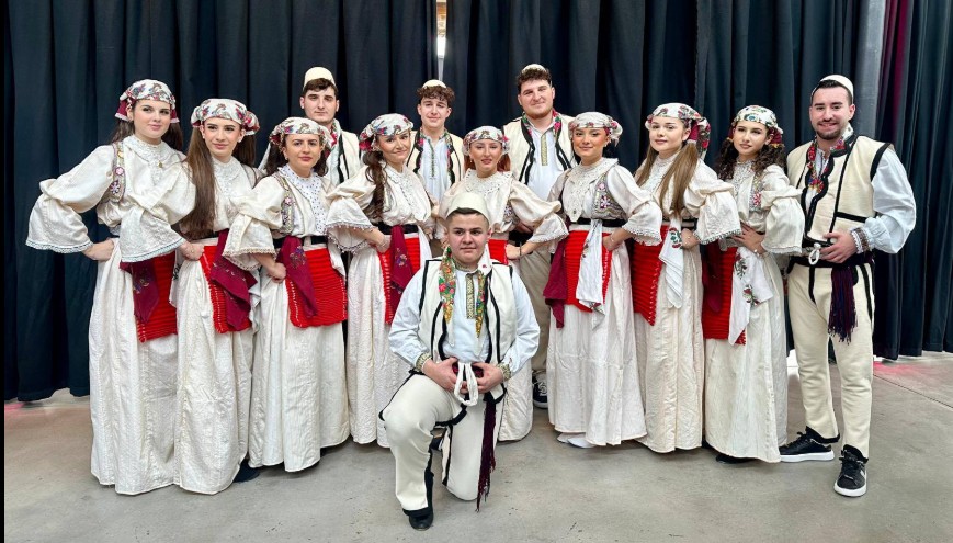 Valltarët e Shoqatës Kulturore Kërçova-Zvicër janë krenari kombëtare (FOTO)