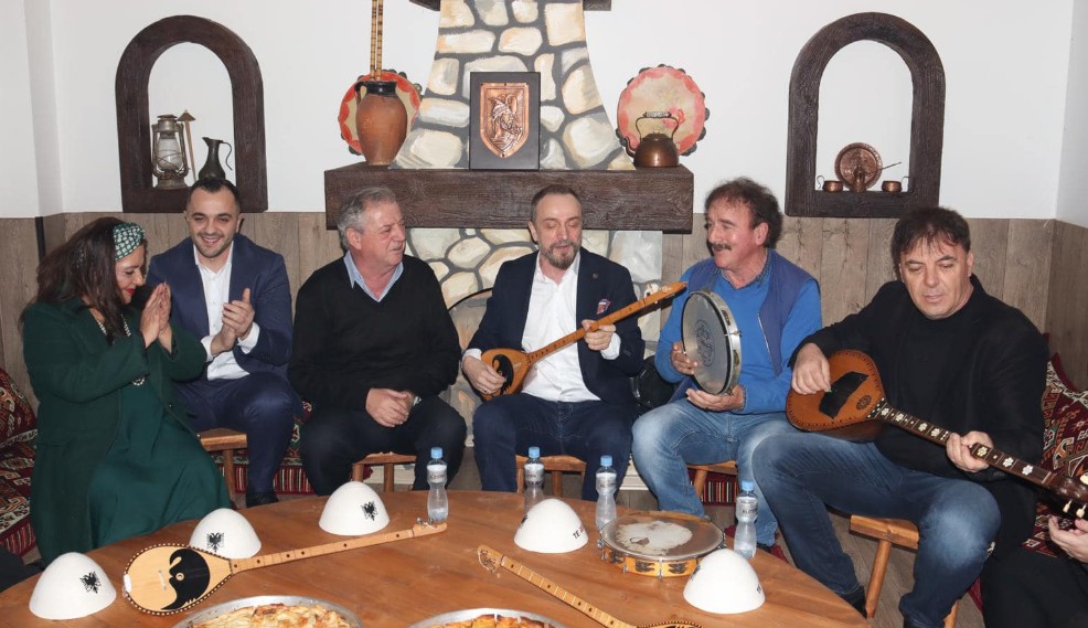 Disa nga momentet e bukura të hapjes së Konakut Kërçovar! (FOTO)