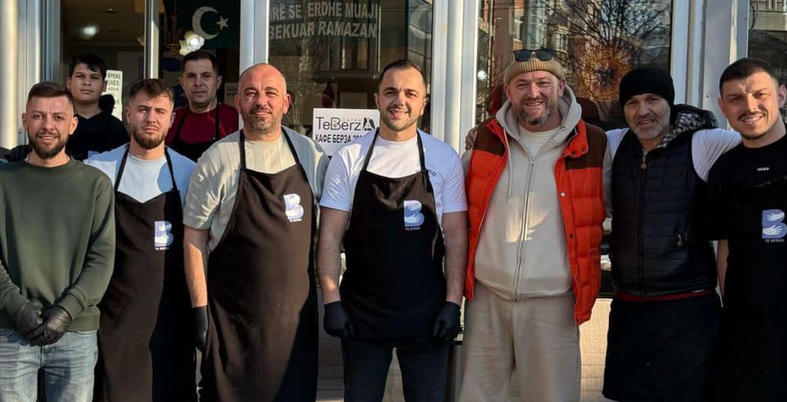 Afaristi nga Zvicra Ngadhnim Sadiku shtron iftar Te Berza (FOTO)