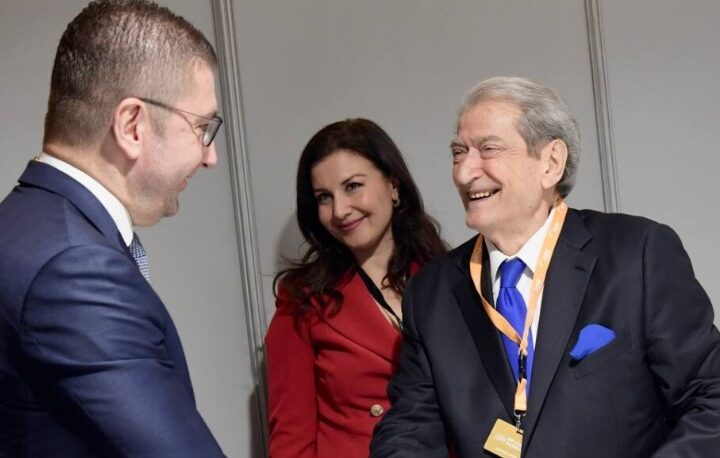 Mickoski takoi Sali Berishën, takim i rëndësishëm