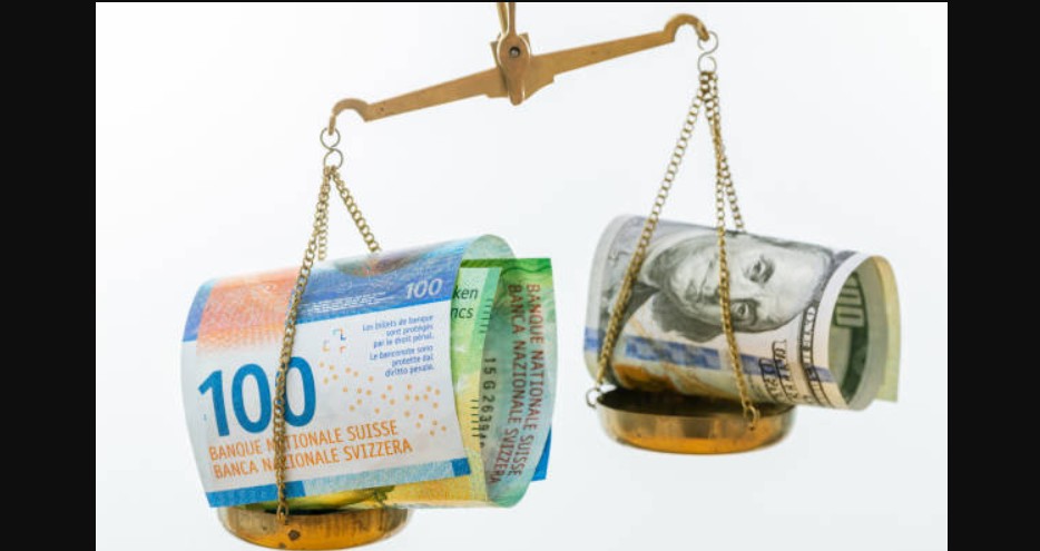 Dollari i dobët mund të ngadalësojë ekonominë zvicerane !