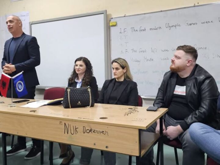 Fatmir Dehari ndez motorët në Kërçovë..!? (FOTO)