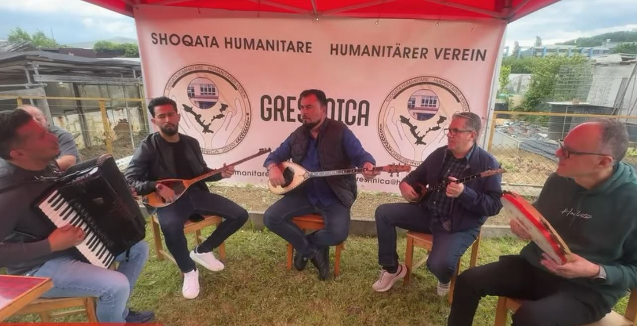 Oda Kërçovare performoi tek grill party e Shoqatës Humanitare Greshnica (VIDEO)
