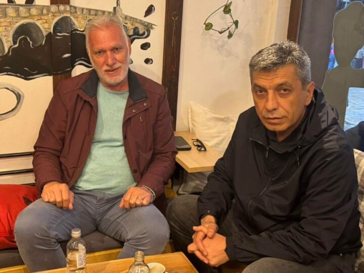 Izet Mexhiti takon mërgimtarin nga Kërçova