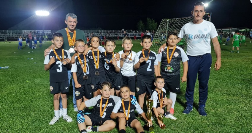 URIME: KF Uskana shkëlqen në turneun “AS Unitet Cup 2025” – kthehet me 4 KUPA!